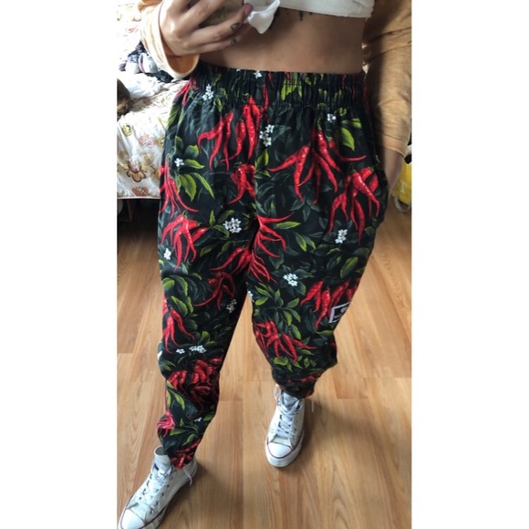 Chilli Joggers - Picture 1 of 5